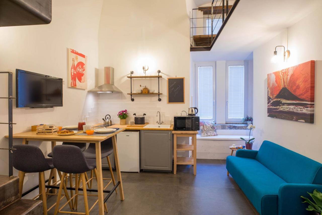 Napoesia Duomo House Apartment Naples Exterior photo